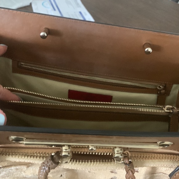 Valentino caravani authentic purse - Picture 4 of 10